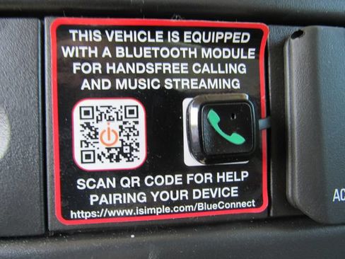 Used 2025 Chevrolet Express 2500 w/ Driver Convenience Package RWD image 15