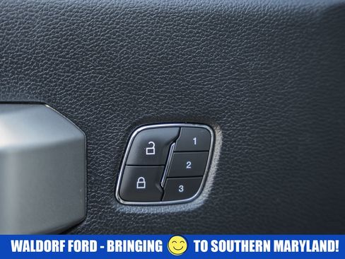 Used 2020 Ford F150 Lariat image 45