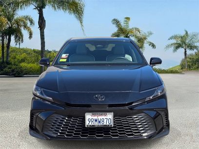 Used 2025 Toyota Camry SE w/ Convenience Package