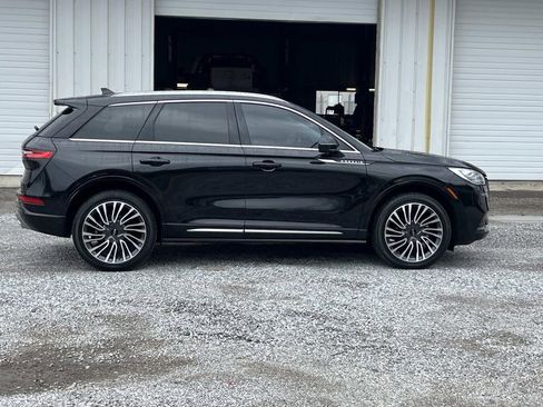 Used 2022 Lincoln Corsair Reserve w/ Equipment Group 201A image 6