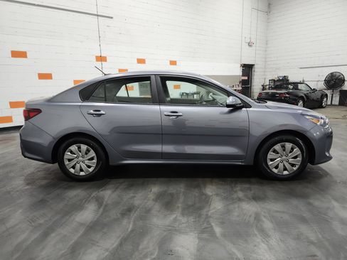 Used 2019 Kia Rio S image 16