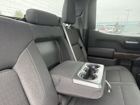 Used 2021 Chevrolet Silverado 1500 LT Trail Boss w/ Bed Protection Package image 11