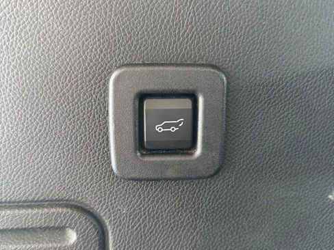 Used 2016 Ford Expedition EL Platinum image 15