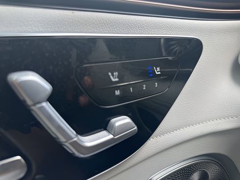 Used 2023 Mercedes-Benz EQE 500 4MATIC SUV w/ Exclusive Trim Package image 22