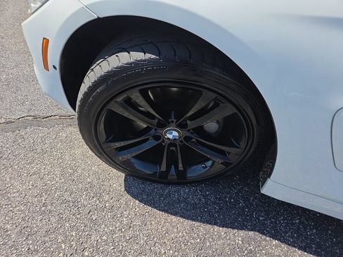 Used 2017 BMW 440i xDrive Convertible AWD/4WD image 10