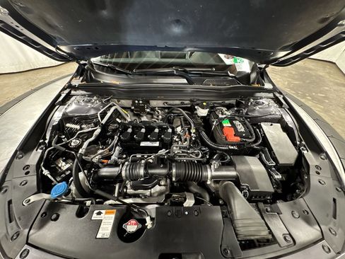 Used 2019 Honda Accord EX-L image 32