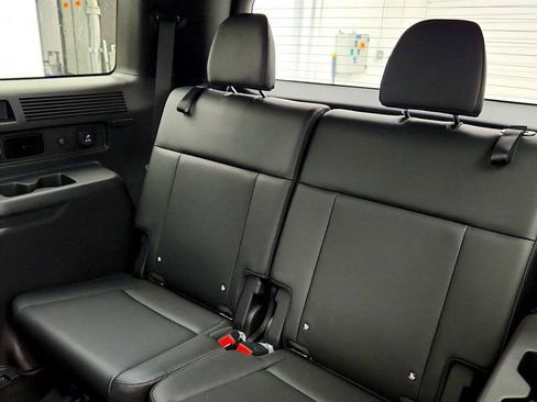 Used 2024 Hyundai Santa Fe Calligraphy FWD image 21