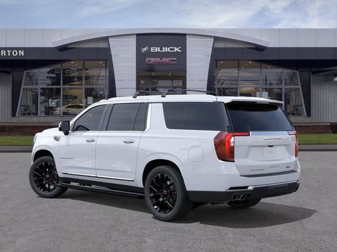 New 2026 GMC Yukon XL Denali w/ Denali Reserve Package AWD/4WD image 3