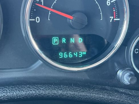 Used 2017 Jeep Wrangler Unlimited Sahara image 22