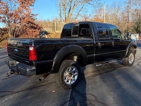 Used 2014 Ford F250 Lariat w/ Snow Plow Prep Package image 6