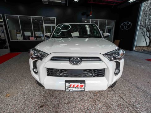 Certified 2024 Toyota 4Runner SR5 image 7