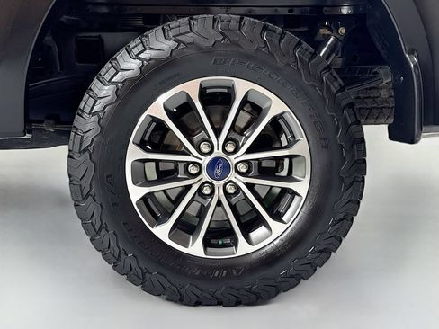 Used 2020 Ford F150 XLT w/ Equipment Group 301A Mid AWD/4WD image 9