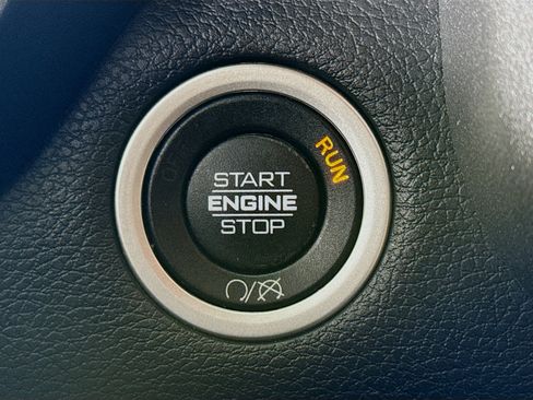 Used 2022 RAM 2500 Tradesman image 19