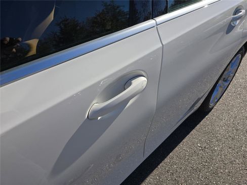 New 2025 BMW 330i xDrive w/ Premium Package image 12