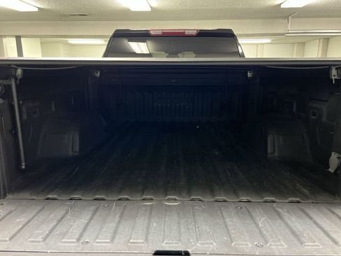 Certified 2022 GMC Sierra 1500 AT4 AWD/4WD image 25