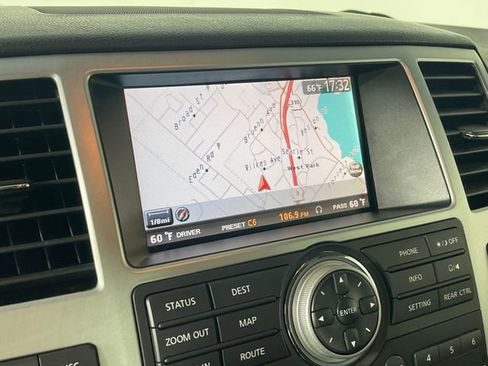 Used 2010 INFINITI QX56 4WD image 8