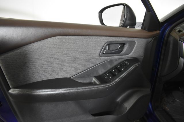 Certified 2022 Nissan Rogue S AWD/4WD image 7