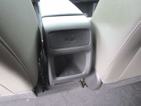 Used 2025 Chevrolet Trax ACTIV w/ Sunroof Package FWD image 10