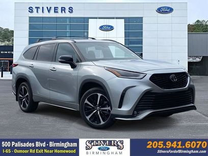 Used 2022 Toyota Highlander XSE