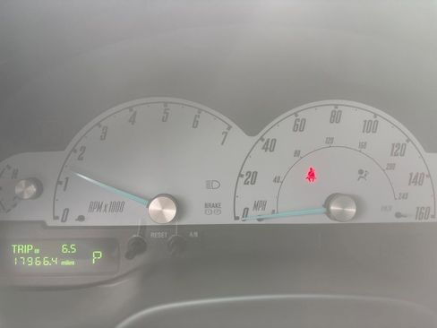 Used 2002 Ford Thunderbird image 19