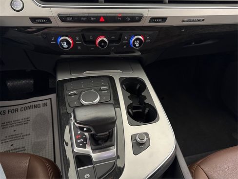 Used 2018 Audi Q7 2.0T Premium image 32