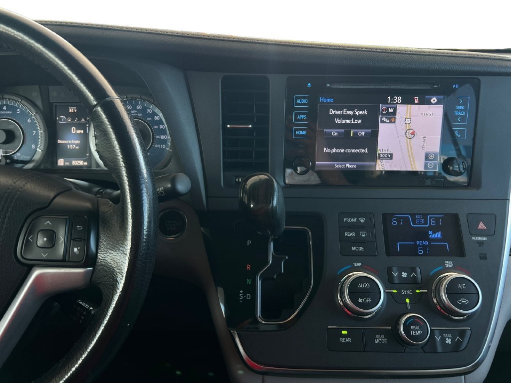 Used 2017 Toyota Sienna XLE w/ XLE Navigation Package AWD/4WD image 12