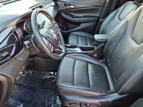 Used 2021 Buick Encore GX Essence AWD/4WD image 15