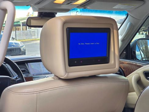 Used 2017 Nissan Armada Platinum w/ Captain Seat Package image 30