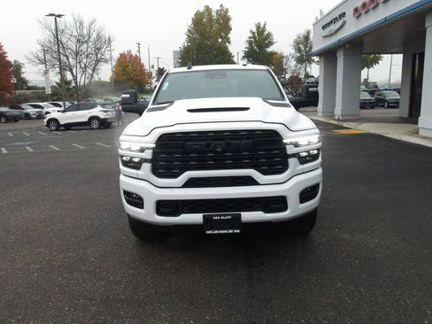 New 2026 RAM 2500 Limited image 3