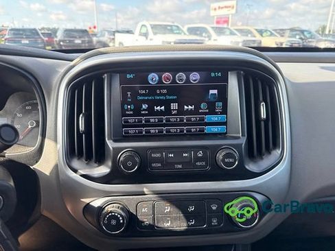 Used 2018 Chevrolet Colorado LT w/ LT Convenience Package RWD image 12