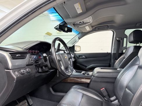 Used 2020 Chevrolet Tahoe LT AWD/4WD image 16