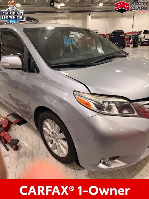 Used 2015 Toyota Sienna Limited Premium AWD/4WD image 3