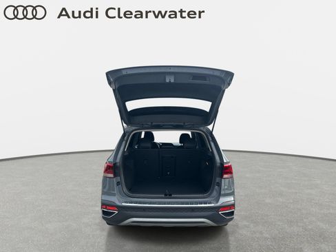 Used 2023 Volkswagen Taos SEL AWD/4WD image 10