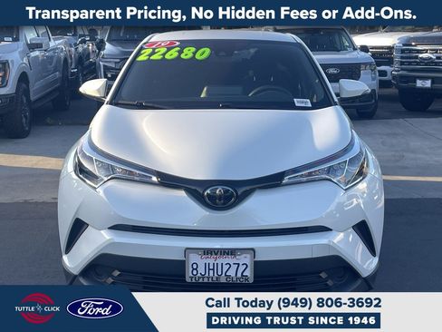 Used 2019 Toyota C-HR LE FWD image 2