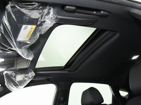 Used 2025 Acura Integra A-Spec image 10