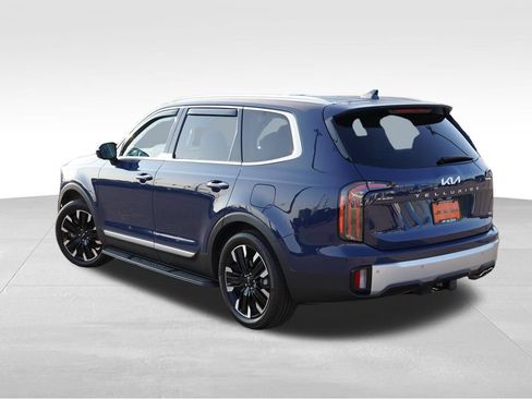 Certified 2024 Kia Telluride SX Prestige w/ Towing Package AWD/4WD image 7