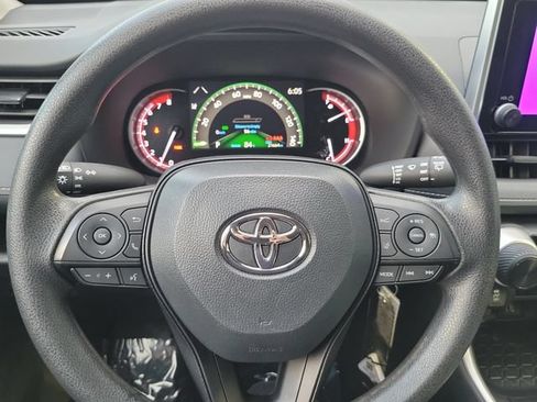 Used 2025 Toyota RAV4 LE FWD image 14
