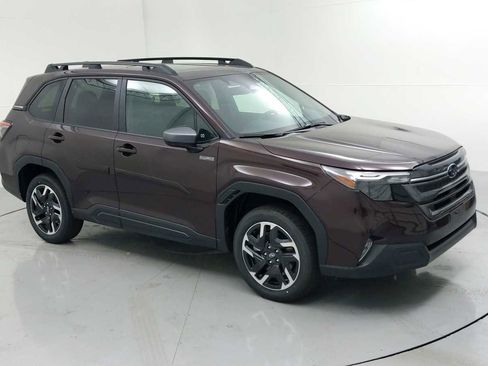 New 2026 Subaru Forester Premium AWD/4WD image 1