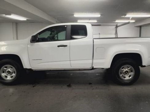 Certified 2017 Chevrolet Colorado W/T w/ WT Convenience Package RWD image 6