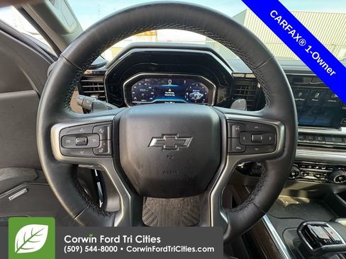 Used 2024 Chevrolet Silverado 1500 LT Trail Boss w/ Convenience Package II image 11
