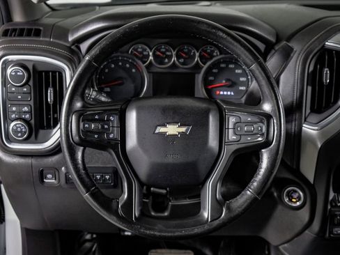 Used 2022 Chevrolet Silverado 2500 LT w/ Convenience Package image 16