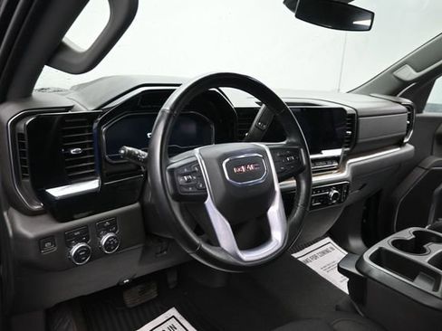 Used 2023 GMC Sierra 1500 Elevation AWD/4WD image 12