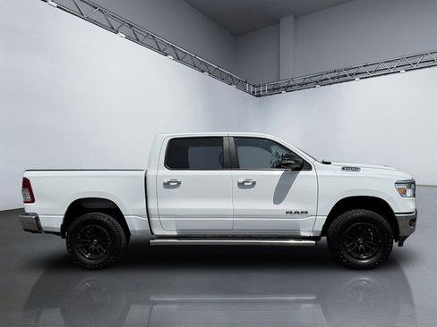 Used 2019 RAM 1500 Big Horn AWD/4WD image 3