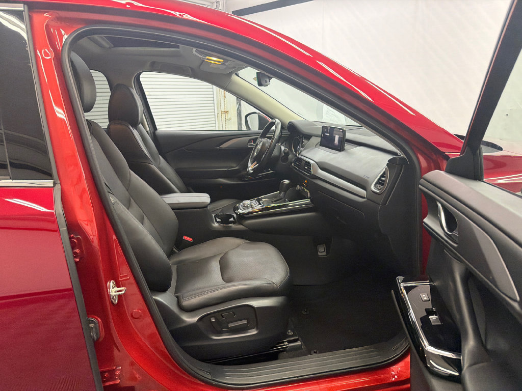 Used 2023 MAZDA CX-9 Touring Plus AWD/4WD image 14