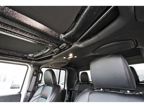 Used 2023 Jeep Gladiator Rubicon w/ LED Lighting Group image 28