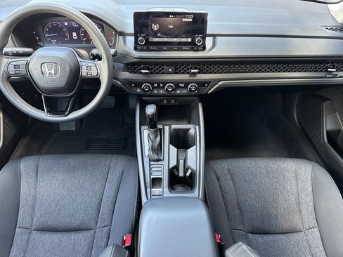 Used 2023 Honda Accord EX image 10