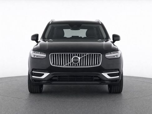 Certified 2023 Volvo XC90 B6 Plus w/ Protection Package Premier AWD/4WD image 5