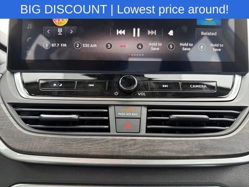 Used 2025 Nissan Altima 2.5 SL FWD image 28