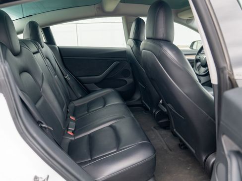 Used 2023 Tesla Model 3 Standard Range RWD image 23