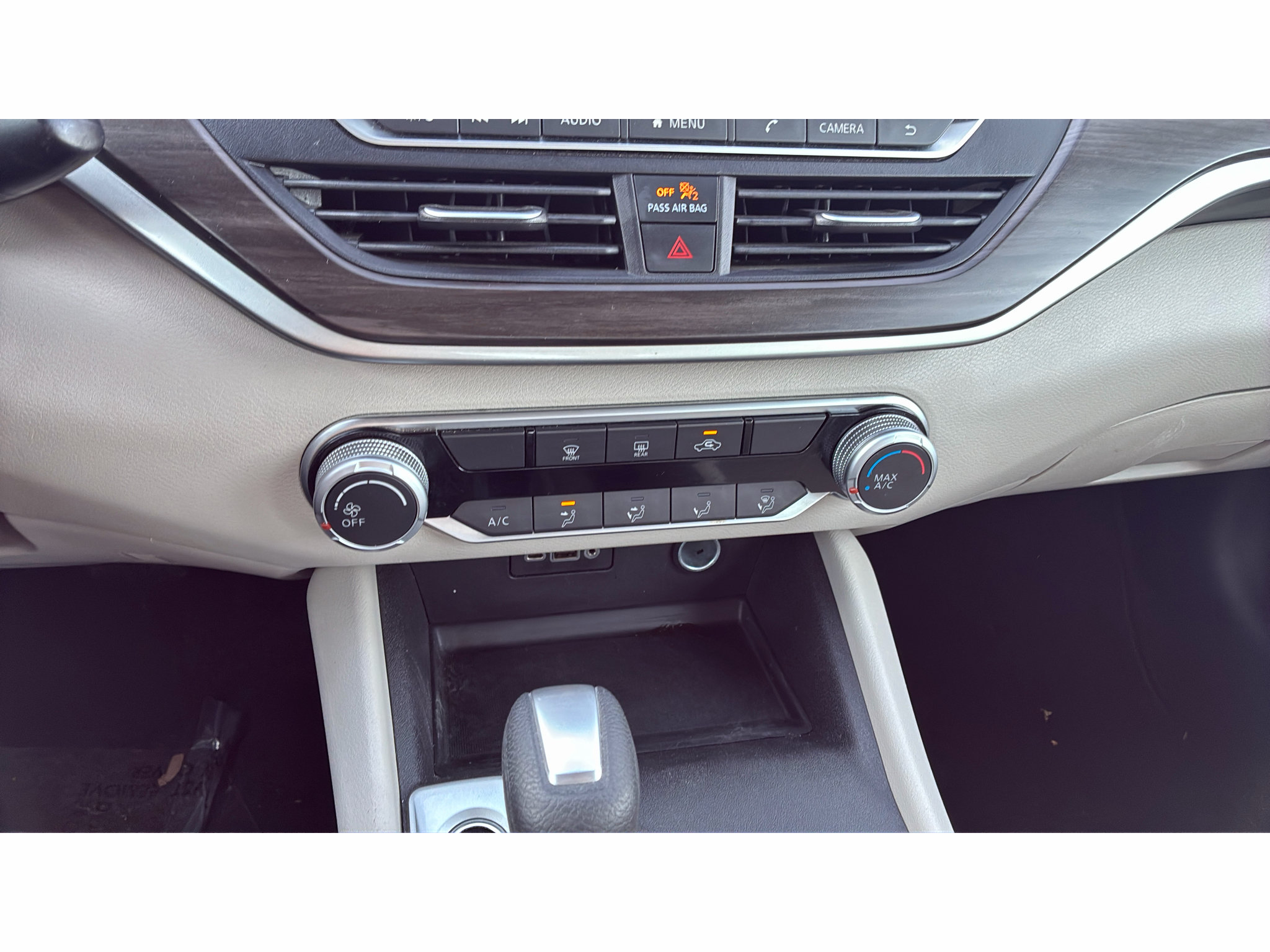 Used 2025 Nissan Altima 2.5 SV FWD image 20
